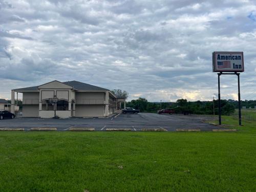 Morrilton Hotel | American Inn Morrilton
