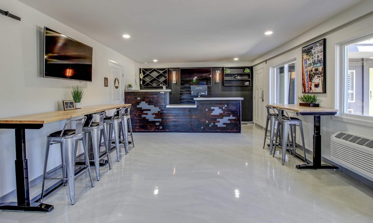 Downtown Hotel | Americana Modern Hotel