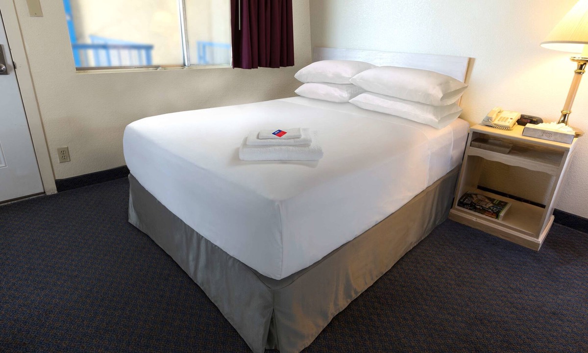 North Highlands Hotel | Americas Best Value Inn North Highlands Sacramento