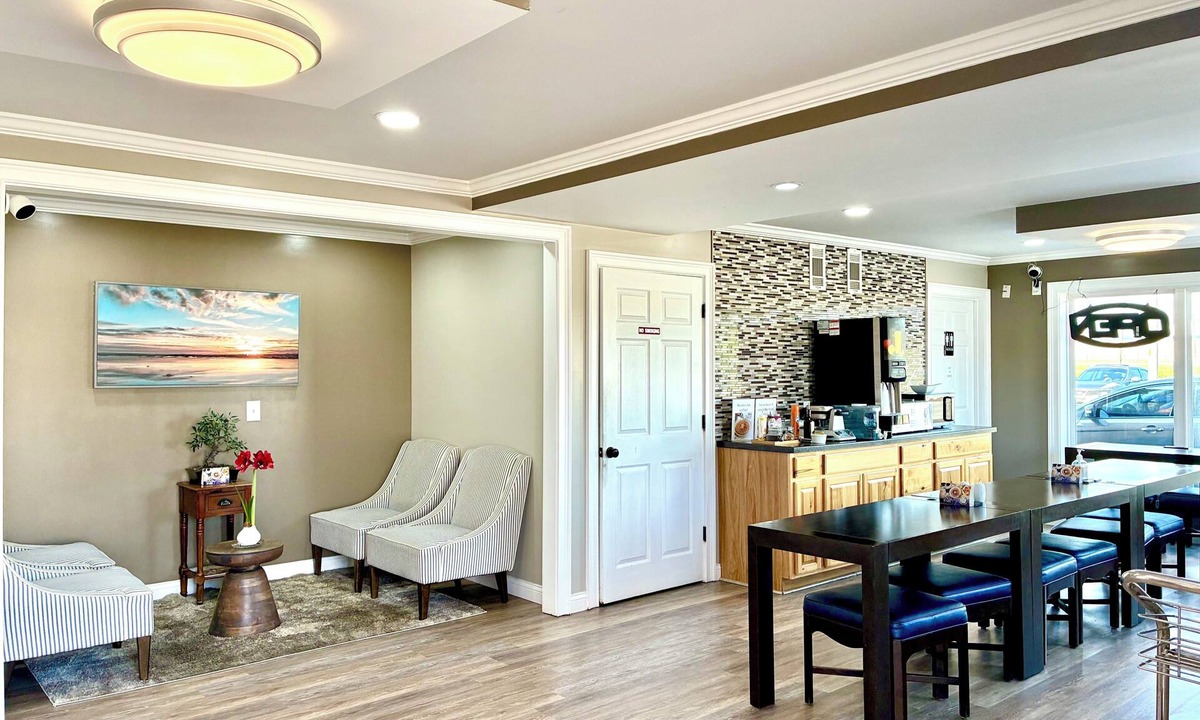 Blytheville Hotel | Americas Best Value Inn Suites & Studios Blytheville by Sonesta