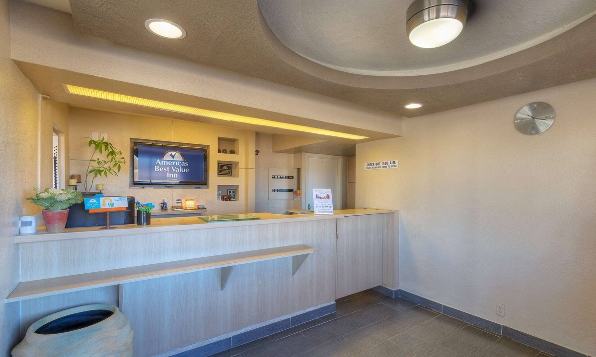 Amarillo Hotel | Americas Best Value Inn Amarillo Airport