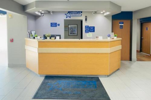 Ada Hotel | Americas Best Value Inn and Suites Ada