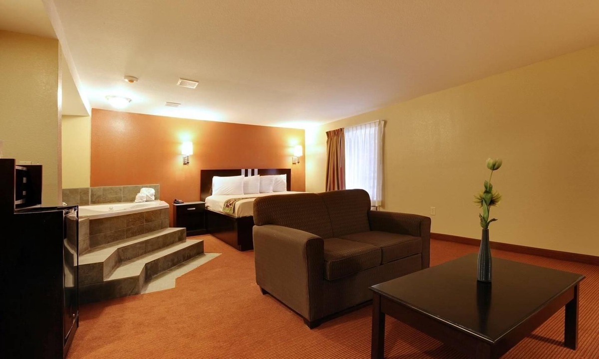 Caldwell Hotel | Americas Best Value Inn Caldwell