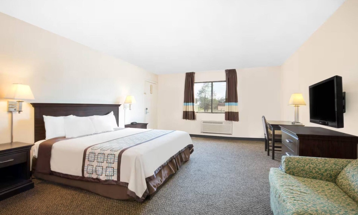 Hobbs Hotel | Americas Best Value Inn Hobbs