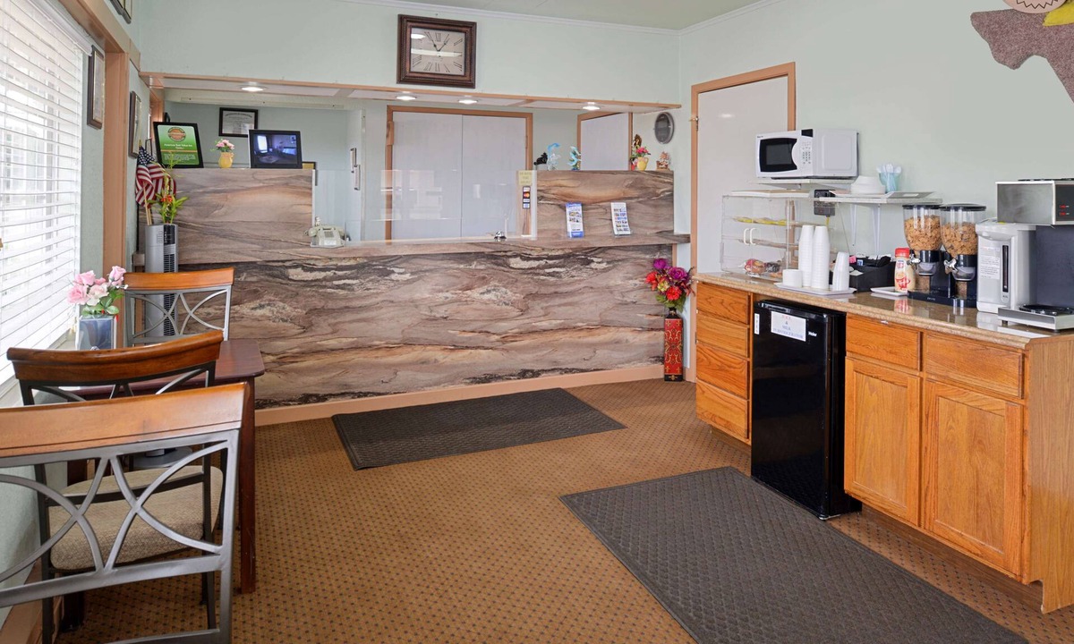 Ozona Hotel | Americas Best Value Inn Ozona