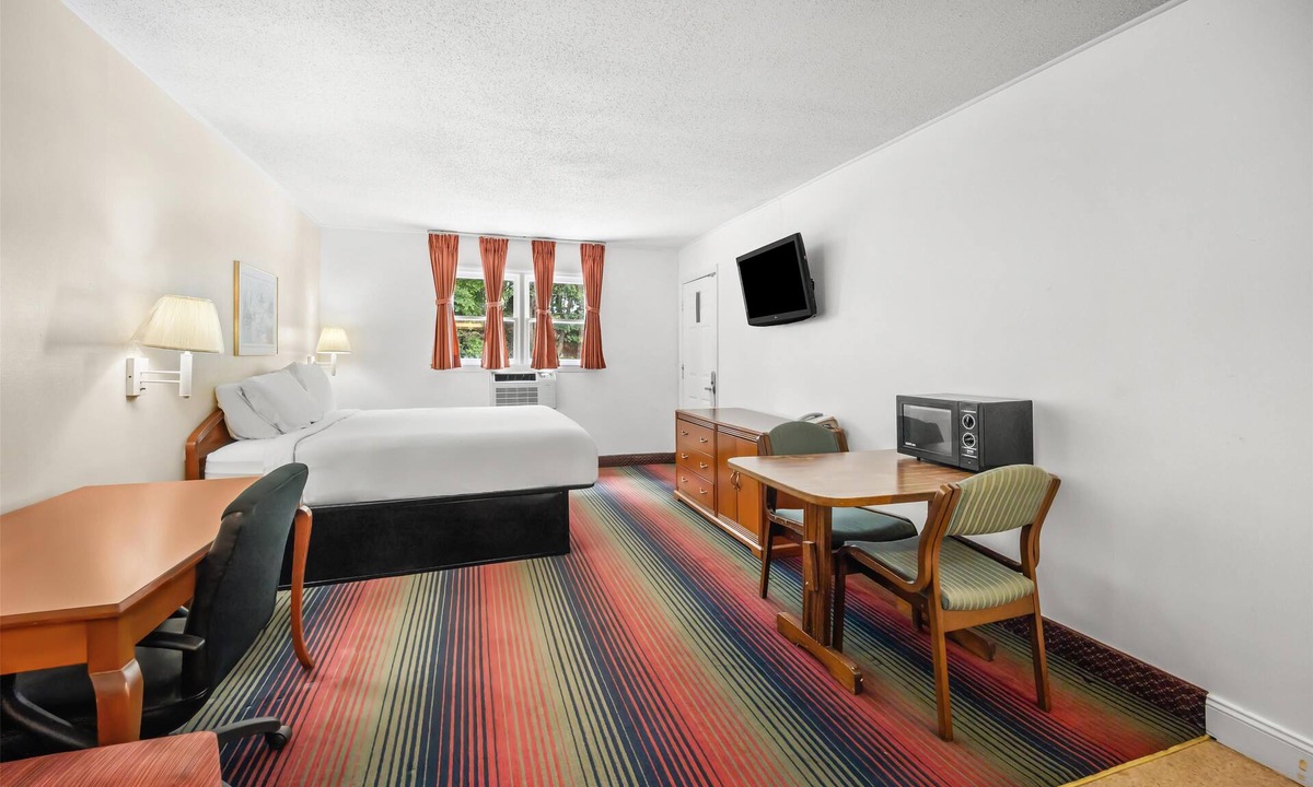 Roxboro Hotel | Americas Best Value Inn Roxboro