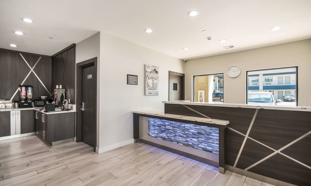 Northside Hotel | Americas Best Value Inn & Suites NE Houston Downtown I-610