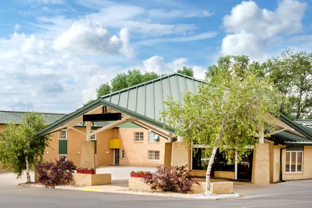 Atlantic Hotel | Americas Best Value Inn & Suites Atlantic