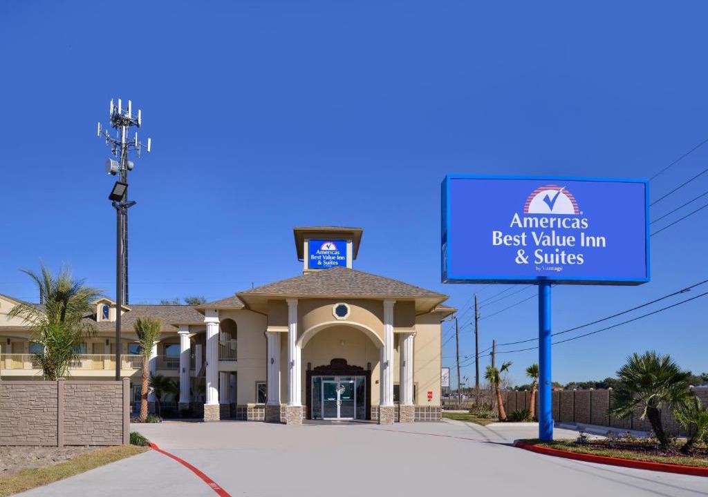 George Bush Park/Eldridge Hotel | Americas Best Value Inn & Suites - Houston/Hwy 6 & Westpark