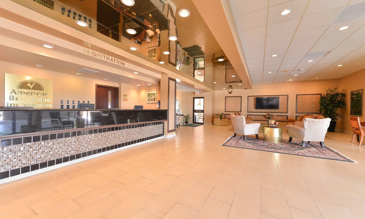 Victoria Hotel | Americas Best Value Inn & Suites Victoria