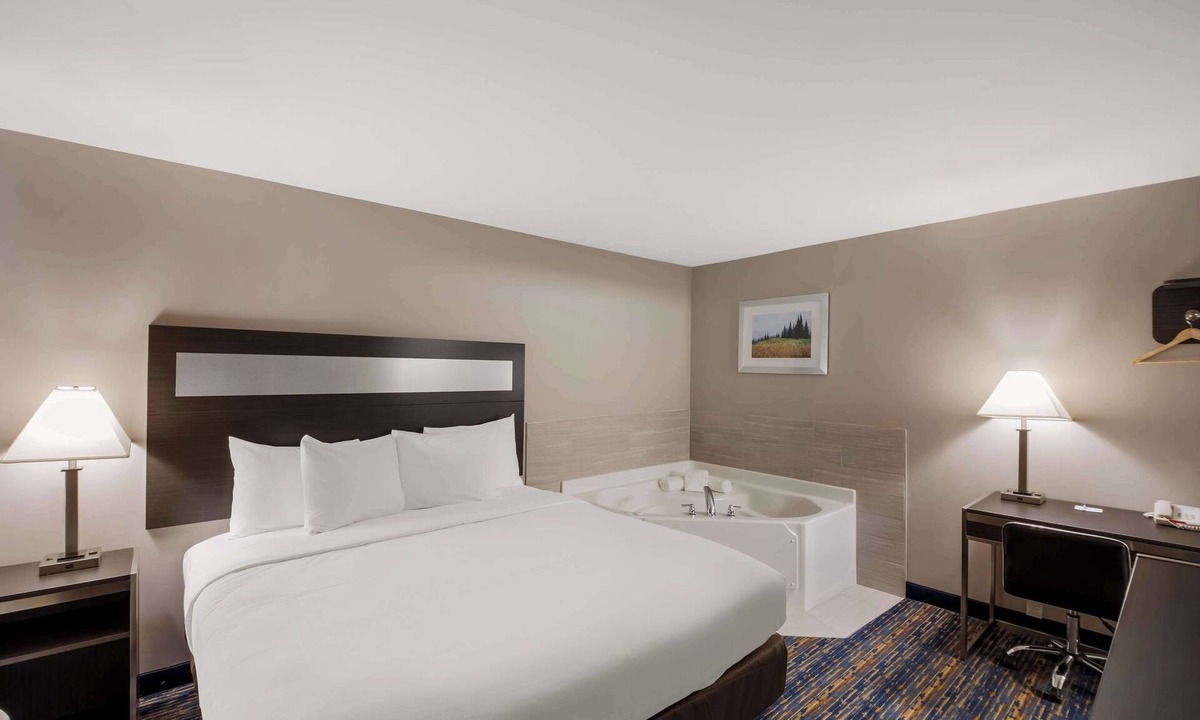 Farmington Hotel | Americas Best Value Inn Farmington