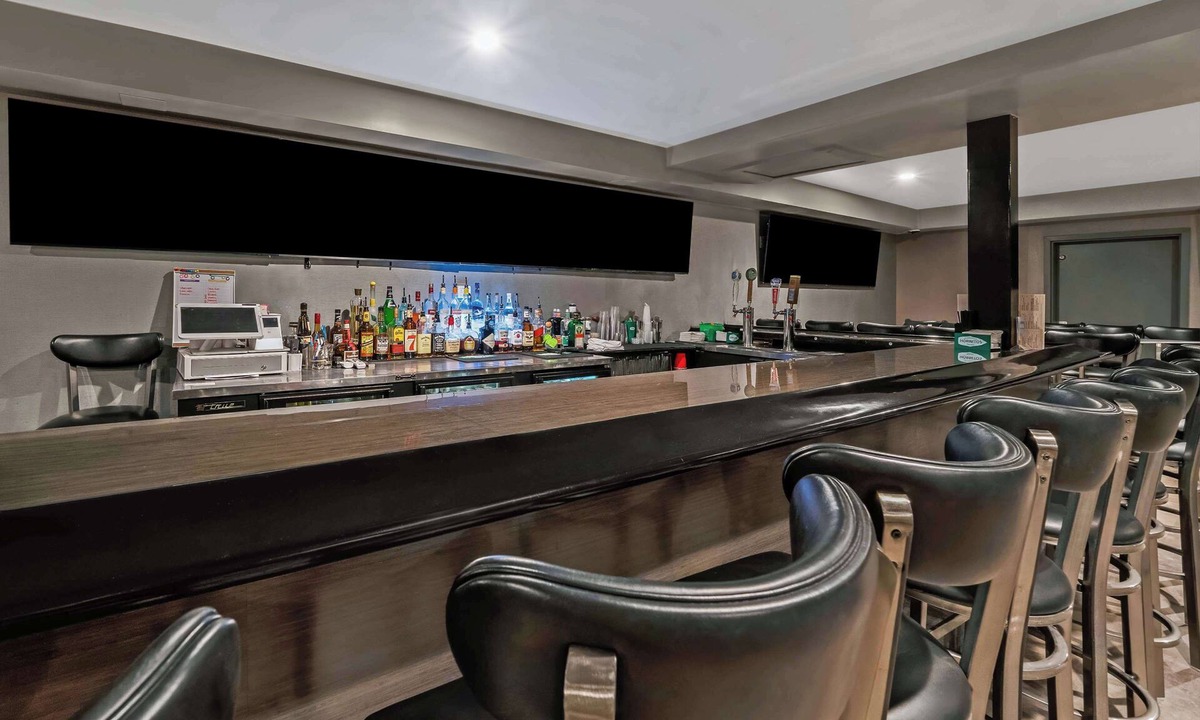 Foxboro Hotel | Americas Best Value Inn Foxboro