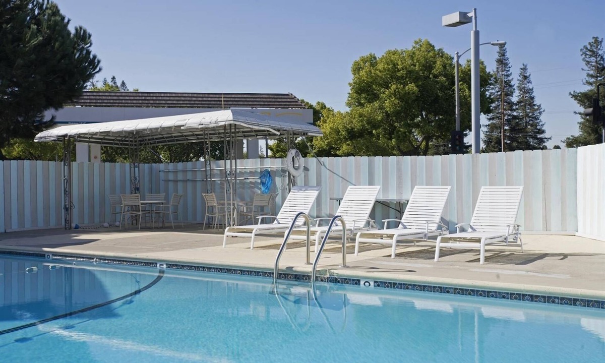 Livermore Hotel | Americas Best Value Inn Livermore