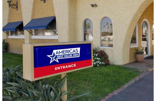 Central City Hotel | Americas Best Value Inn & Suites Corpus Christi