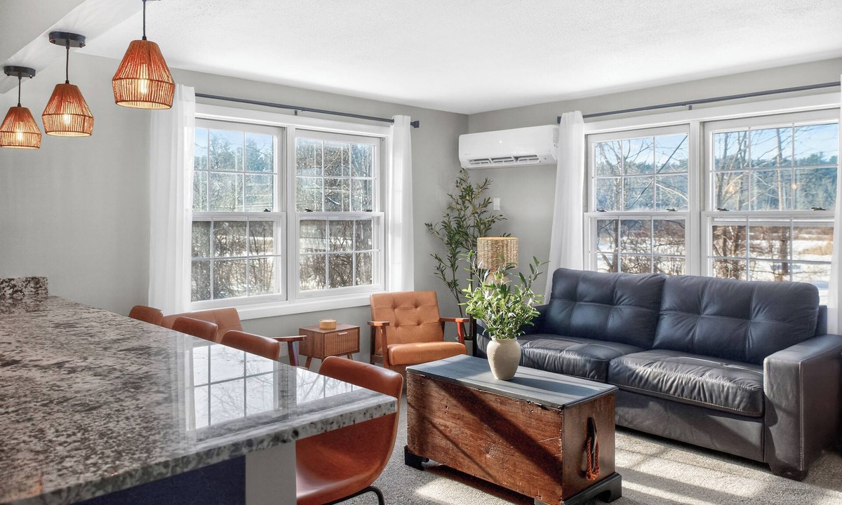 Amherst House | Amherst -NEW - Campus Convenience & Social Privacy
