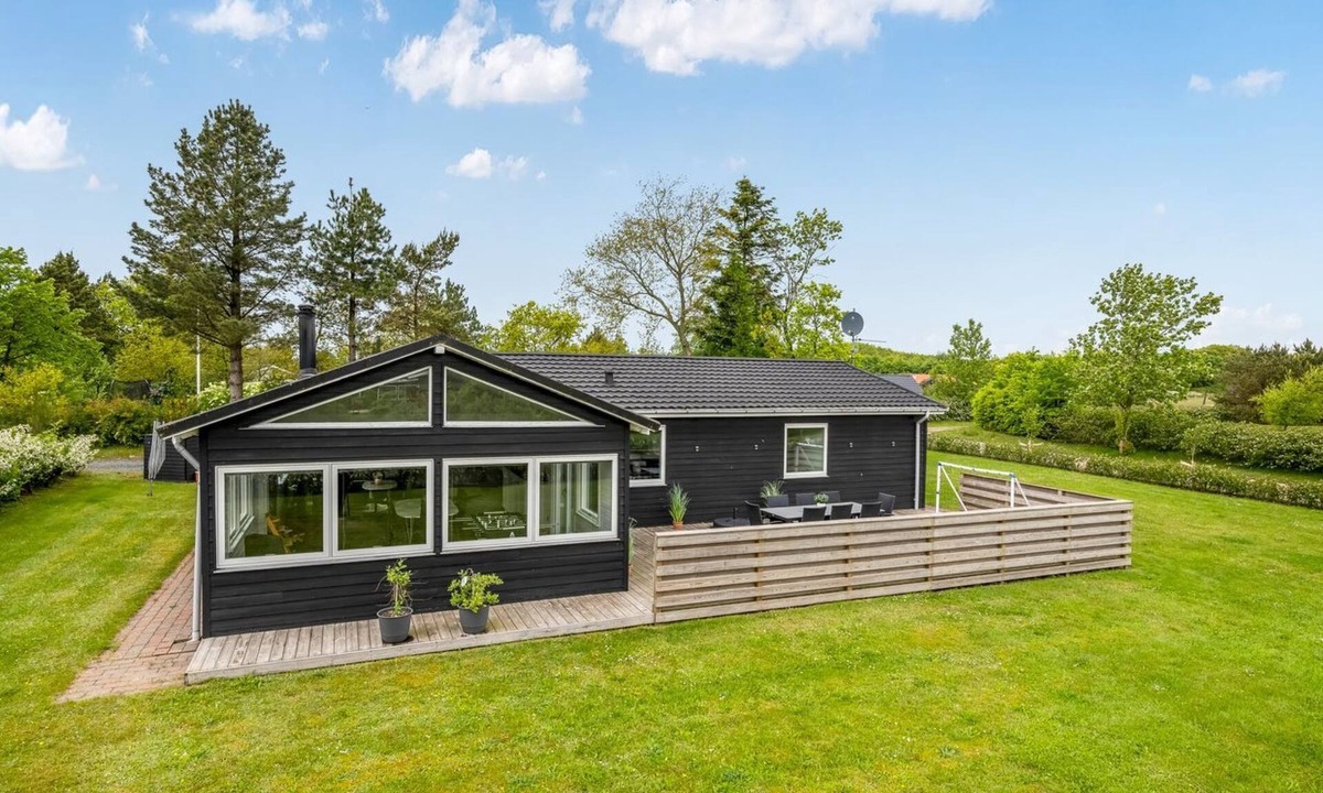 Skjern House | "Amine" - 300m to the fjord by Interhome
