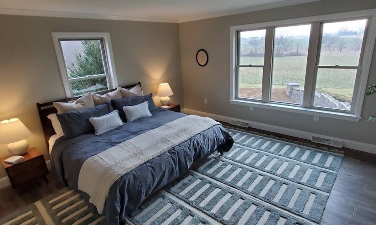 Witmer House | Amish View Manor - Hot tub w/Large Outdoor Lot