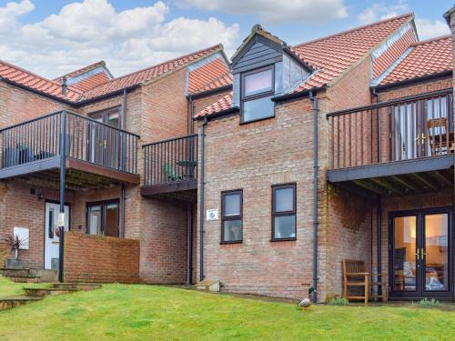 Ruswarp House | Ammonite Cottage