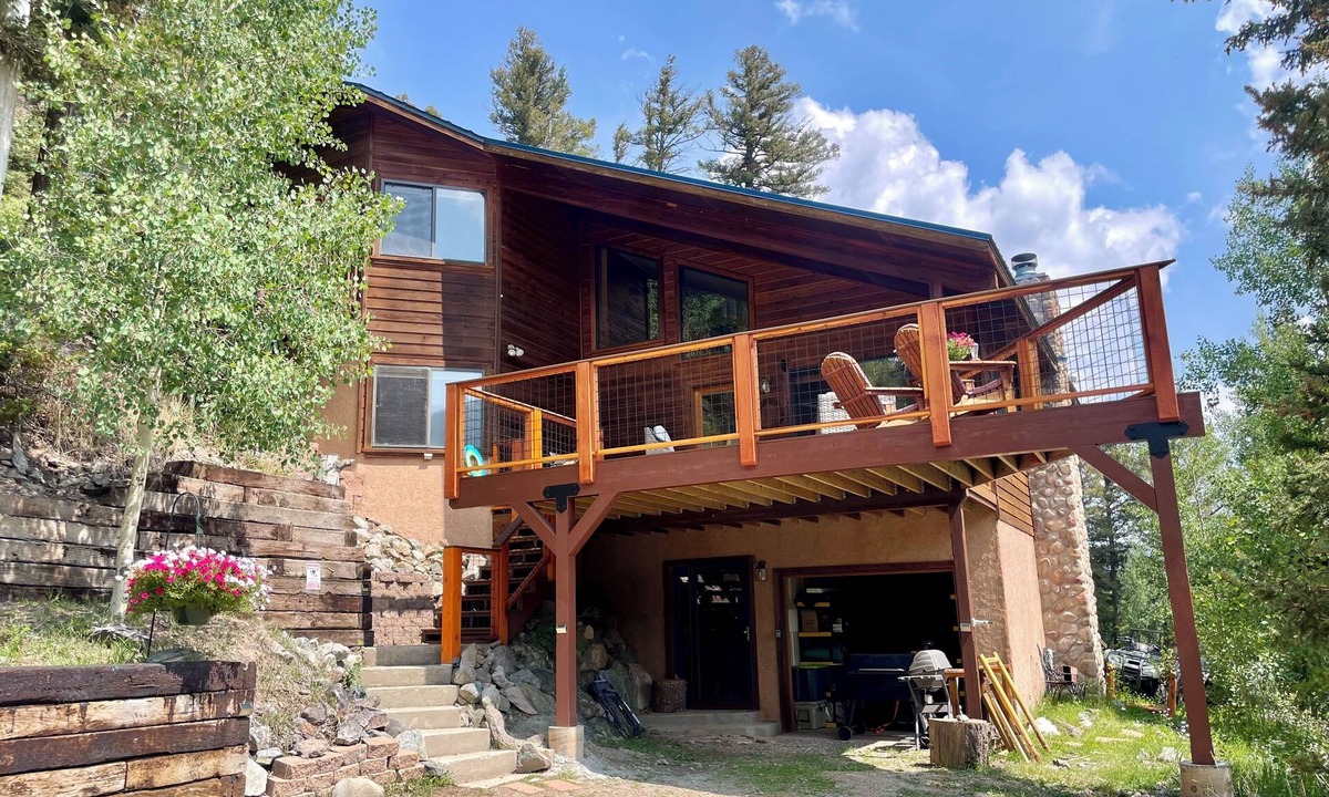 Taos Ski Valley House | Amongst the Aspens in the Upper Valley