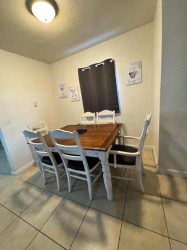 Worland Apartment | Amor Stays