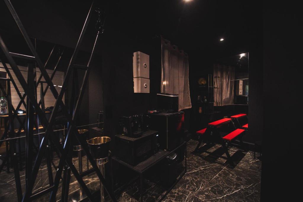 Sarcelles Villa | Amour d'une Nuit, LoveRoom