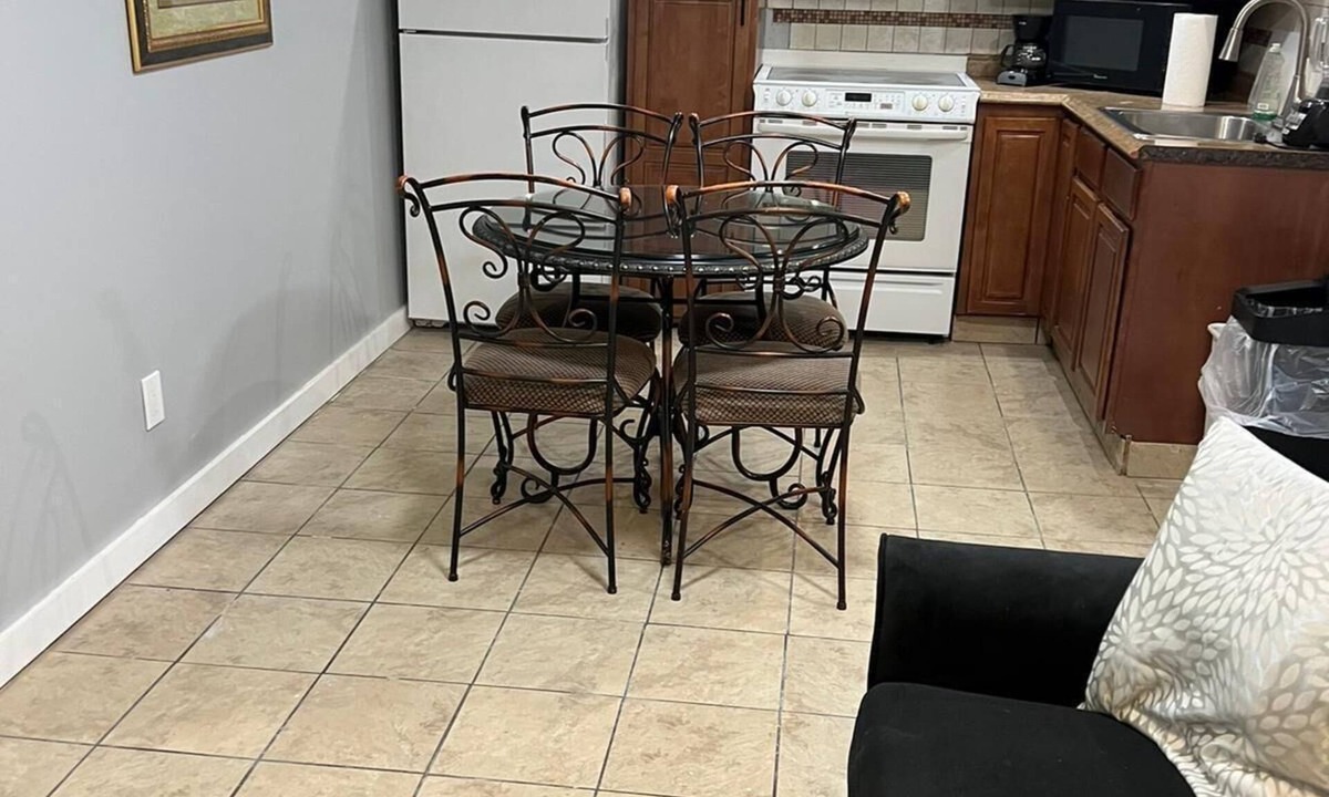 West Bronx Apartment | Ample Studio 305