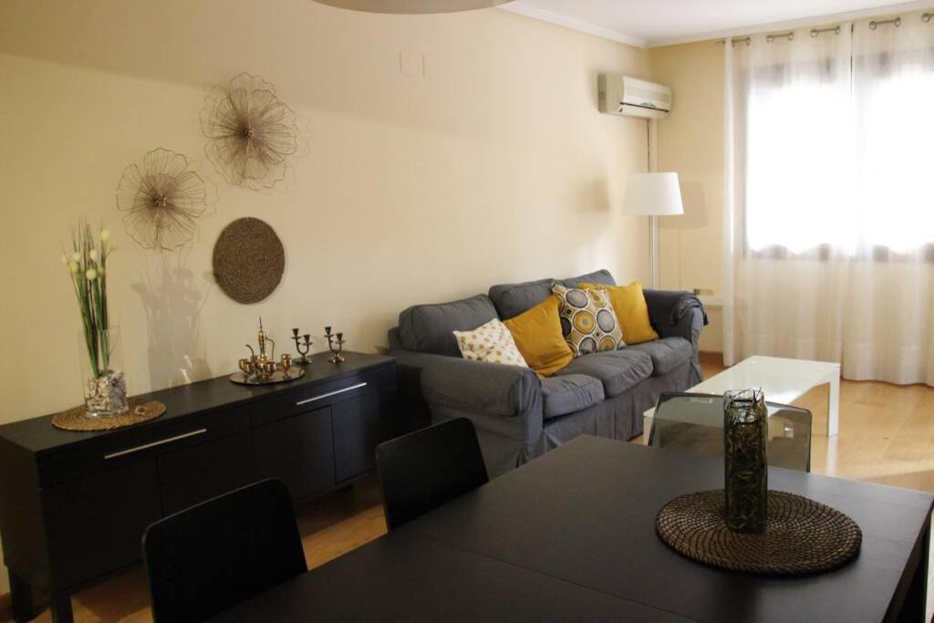 El Gancho Apartment | Amplio apartamento Plaza de Toros