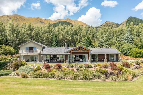 Hanmer Springs Cabin | Amuri Estate Luxury Lodge
