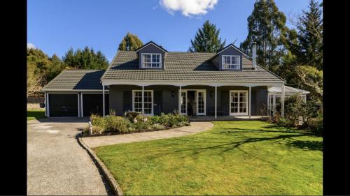 Springfield House | Amy's Forest City Villa