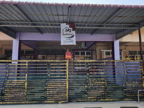 Sungai Baru Tengah House | AMZ HOMESTAY