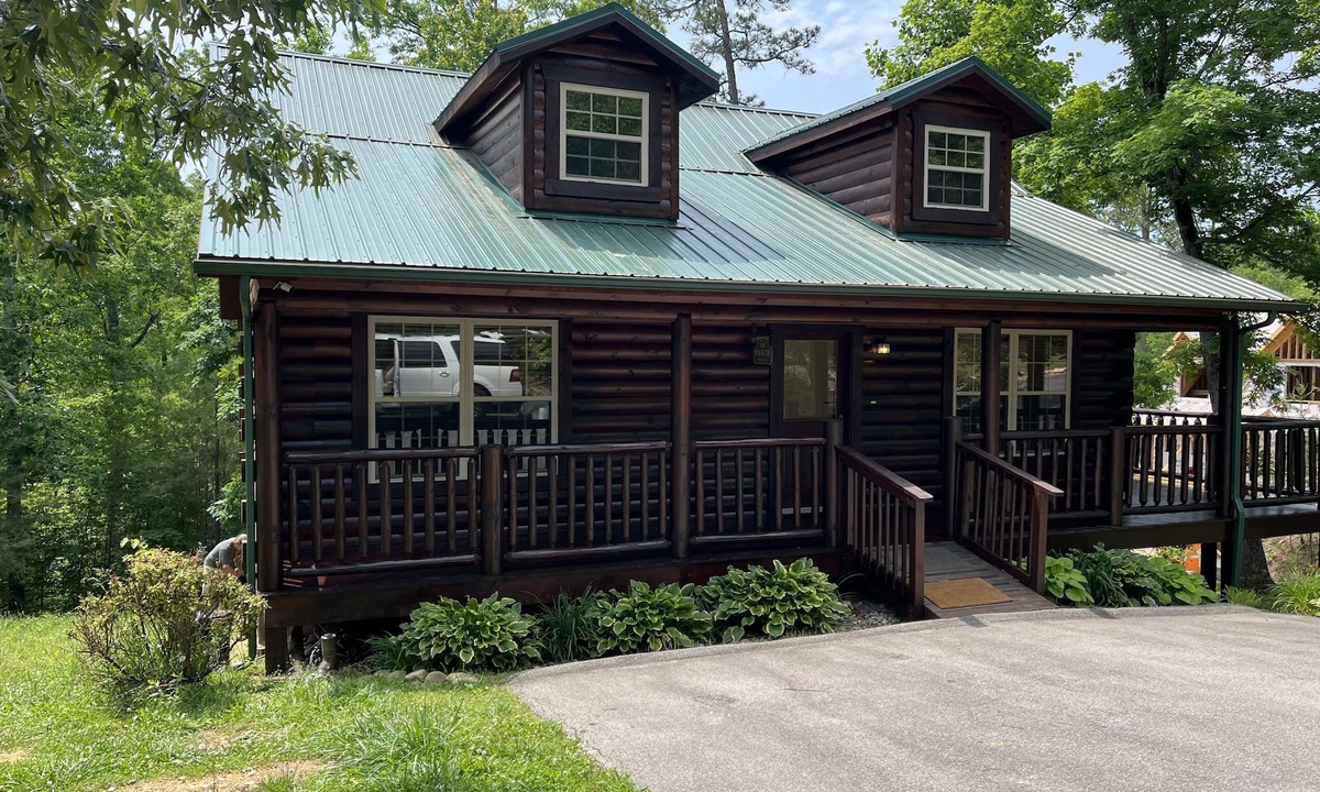 Sevierville Cabin | An Absolutely Charming Cabin!