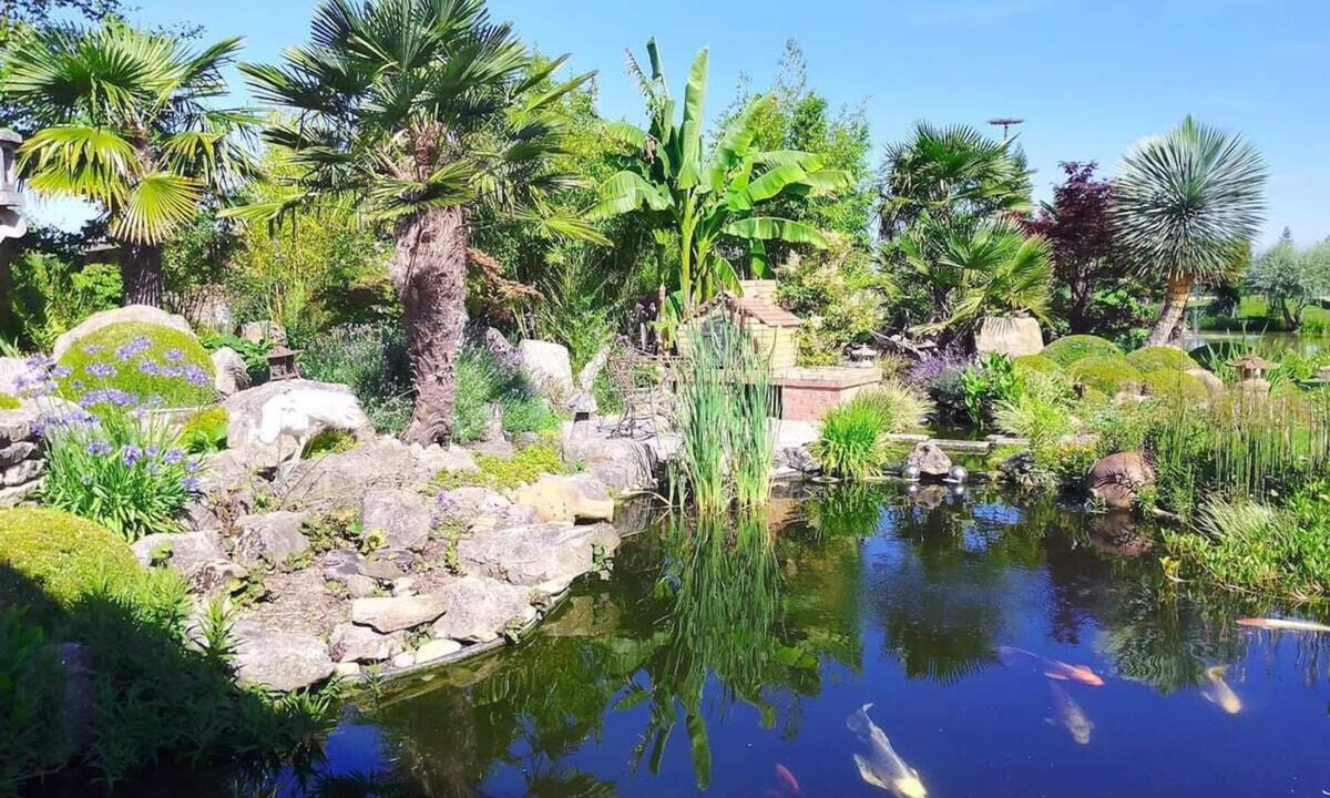 Saint-Venant Apartment | AN EXCEPTIONAL SETTING "Le Jardin Bosselé"