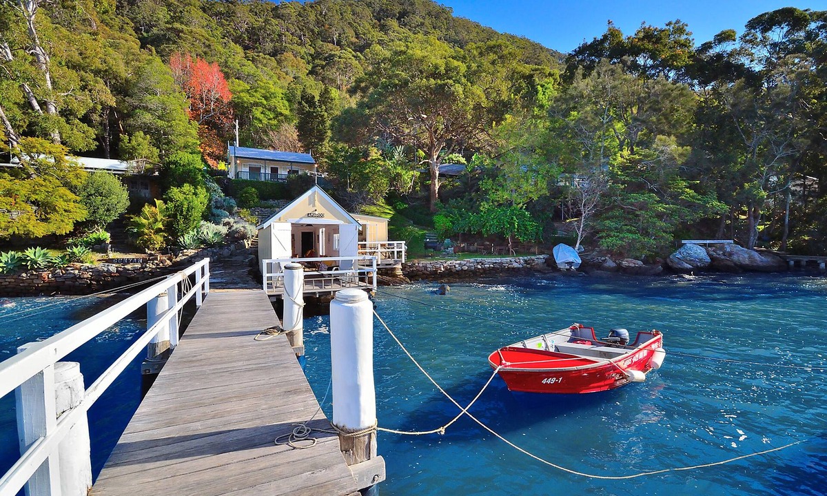 Bar Point Cottage | An idyllic haven, an hour from the CBD, ready to explore