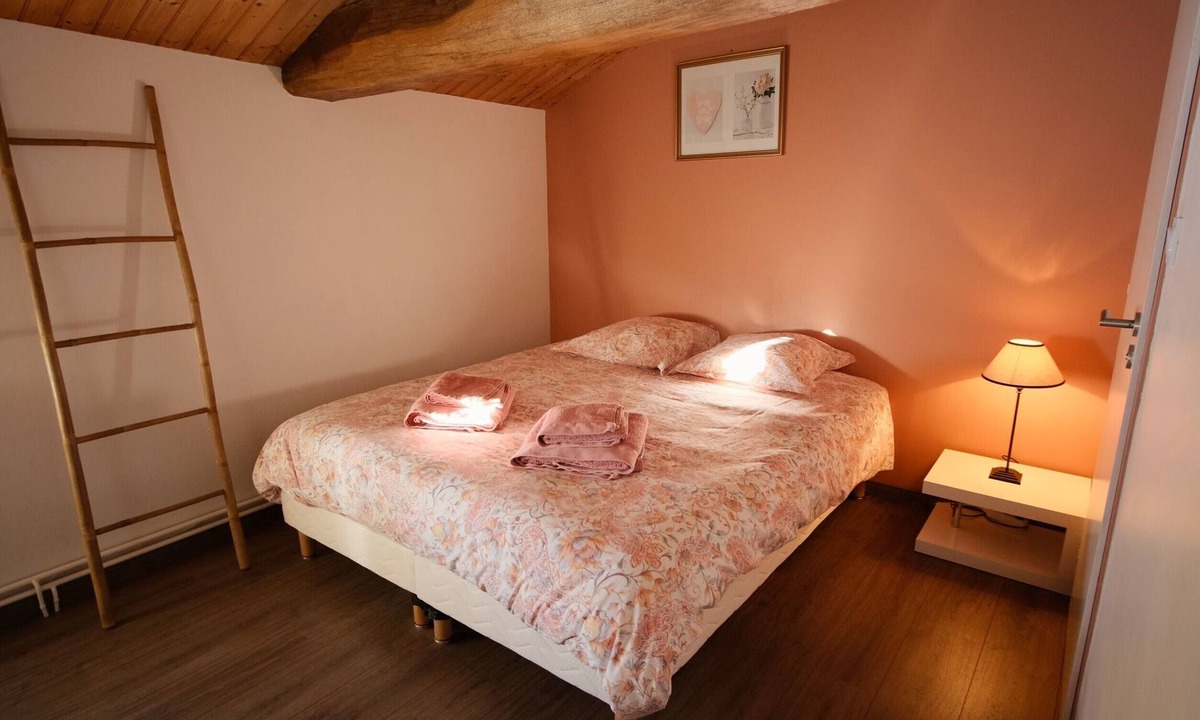 Les Epesses Bed & Breakfast | Anaïs Guest Room, Castanea