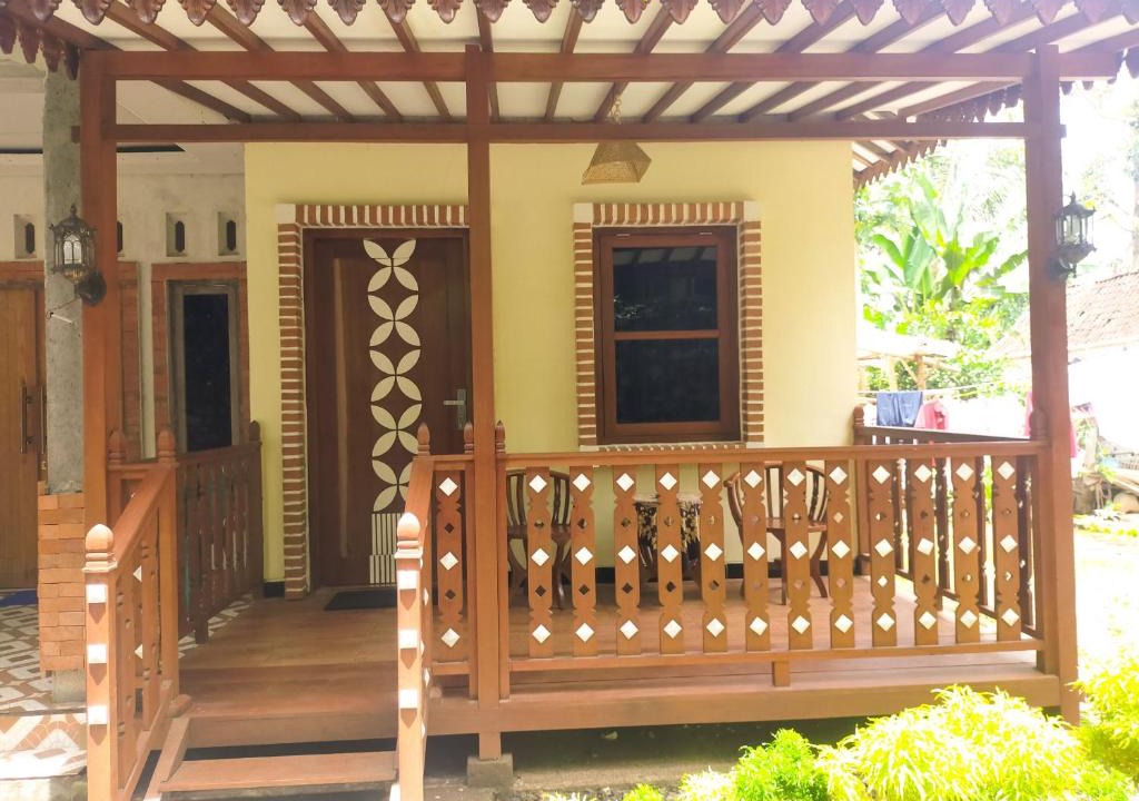 Borobudur Hotel | Anang Bed & Breakfast Syariah by Ndalem Beong