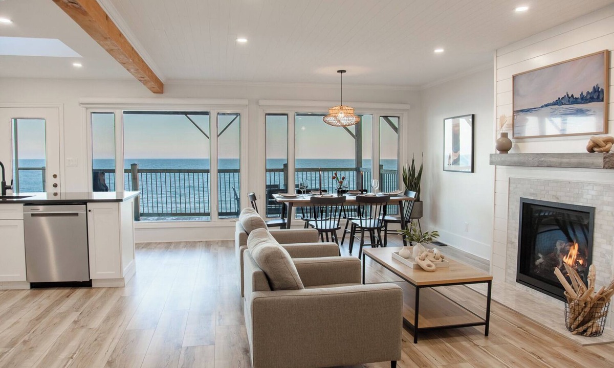 Wainfleet House | Anchor Bay Beach House