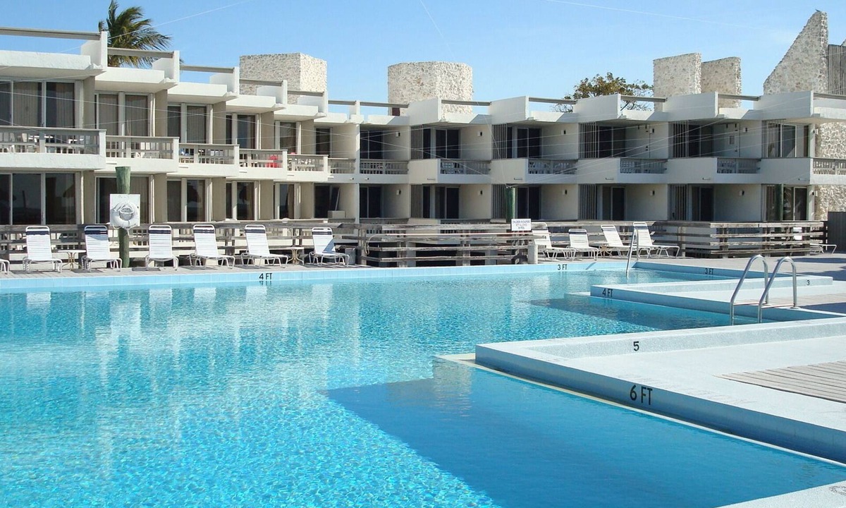 Lower Matecumbe Beach Condo | Anchor Here: Oceanfront 1BR Condo with Marina Access