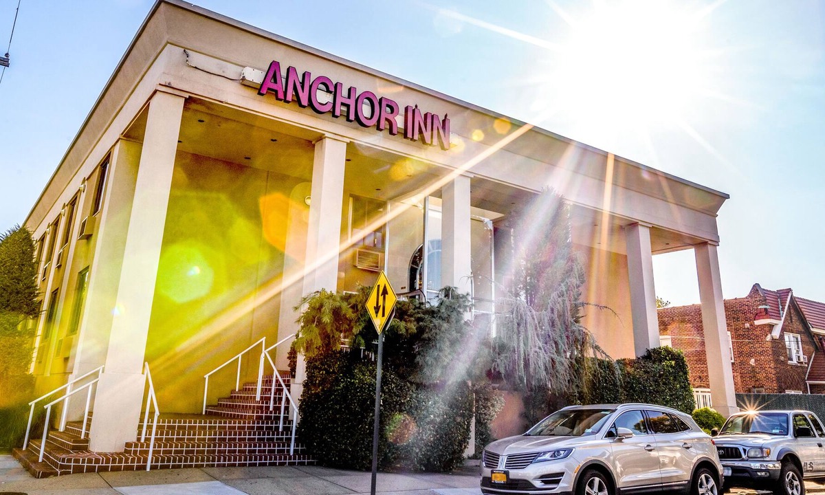 Queens Hotel | Anchor Inn