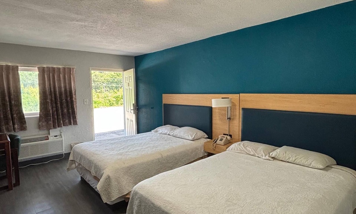 New Johnsonville Hotel | Anchor inn