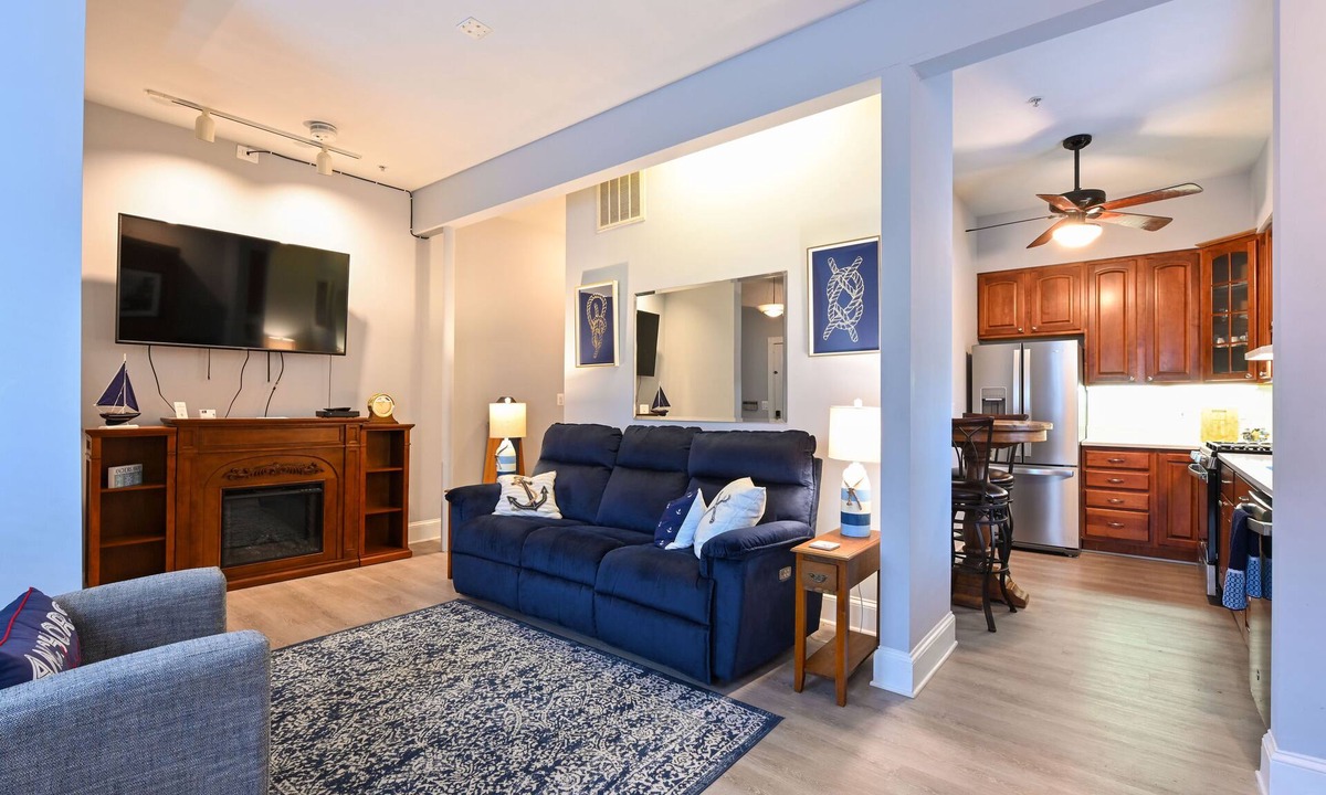 Eastport Apartment | Anchor's Away in the Heart of Eastport!