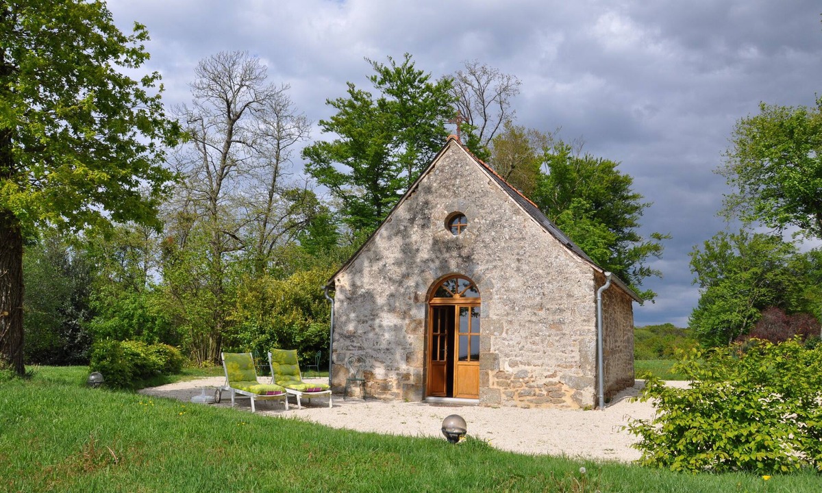 Quebriac House | Ancienne Chapelle D'un Manoir Breton