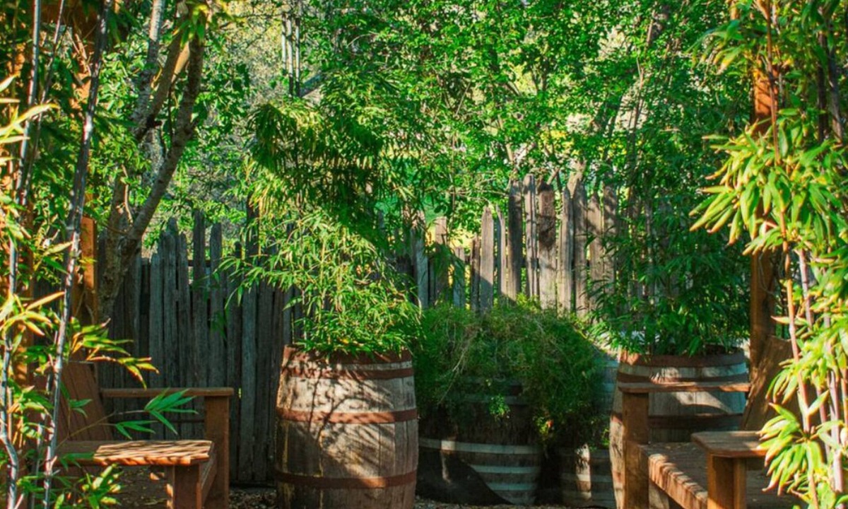 Anderson Valley Hotel | Anderson Valley Inn