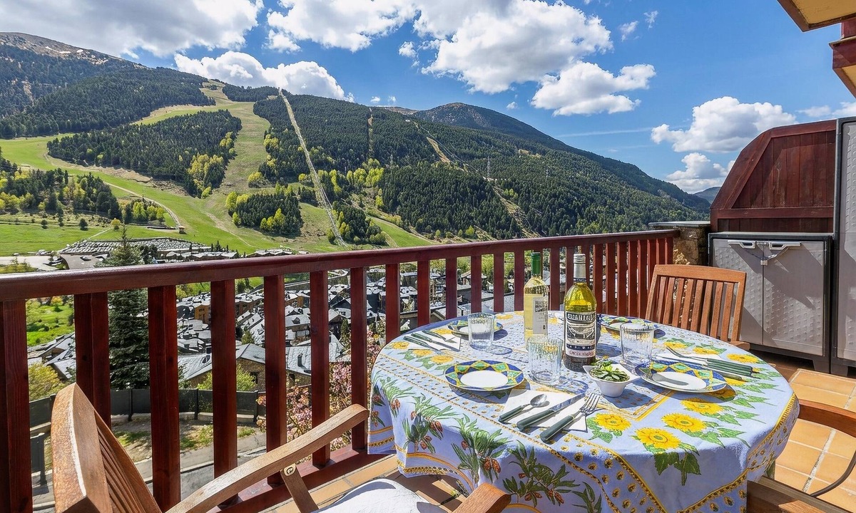 El Tarter Apartment | Andorra Stunning Views Apartment, El Tarter, Andorra