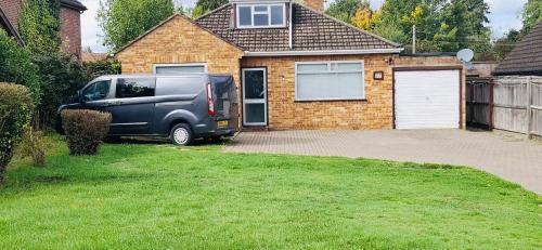 Andover Villa | Andover Garden Bungalow