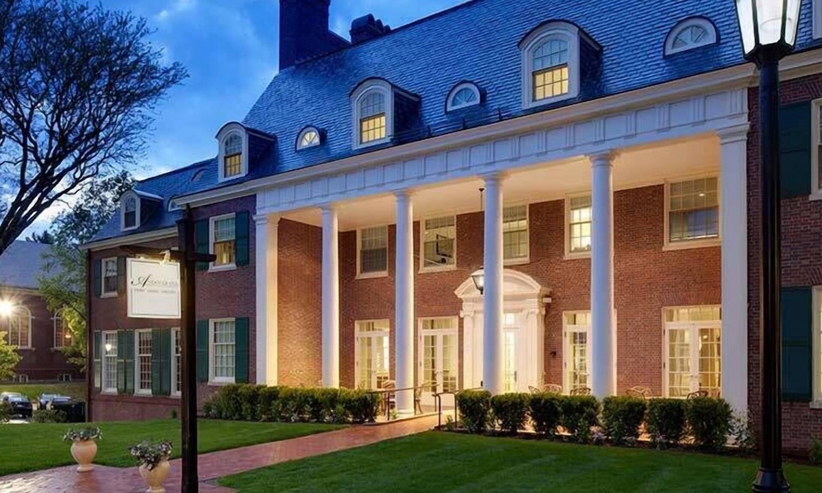 Andover Hotel | Andover Inn