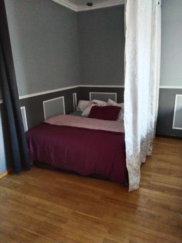 Village Apartment | Andrea