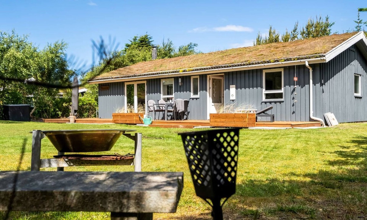 Rødhus House | "Anelisa" - 1.2km from the sea by Interhome
