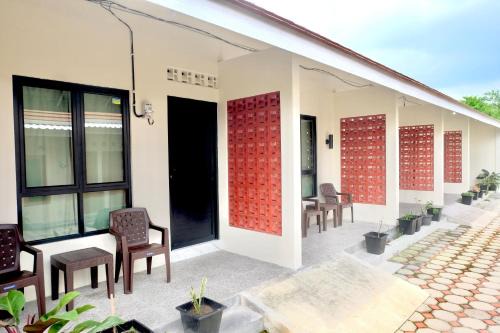 Sari Harjo Hotel | Anethos Living Tambakrejo Family Stay