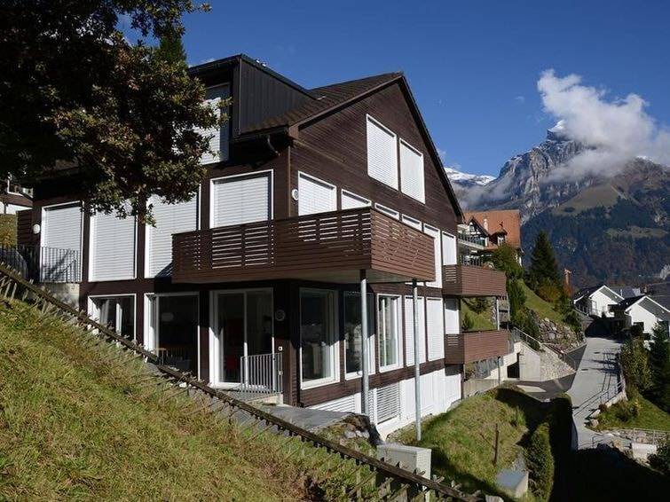 Engelberg Apartment | Angelo Montana 1B