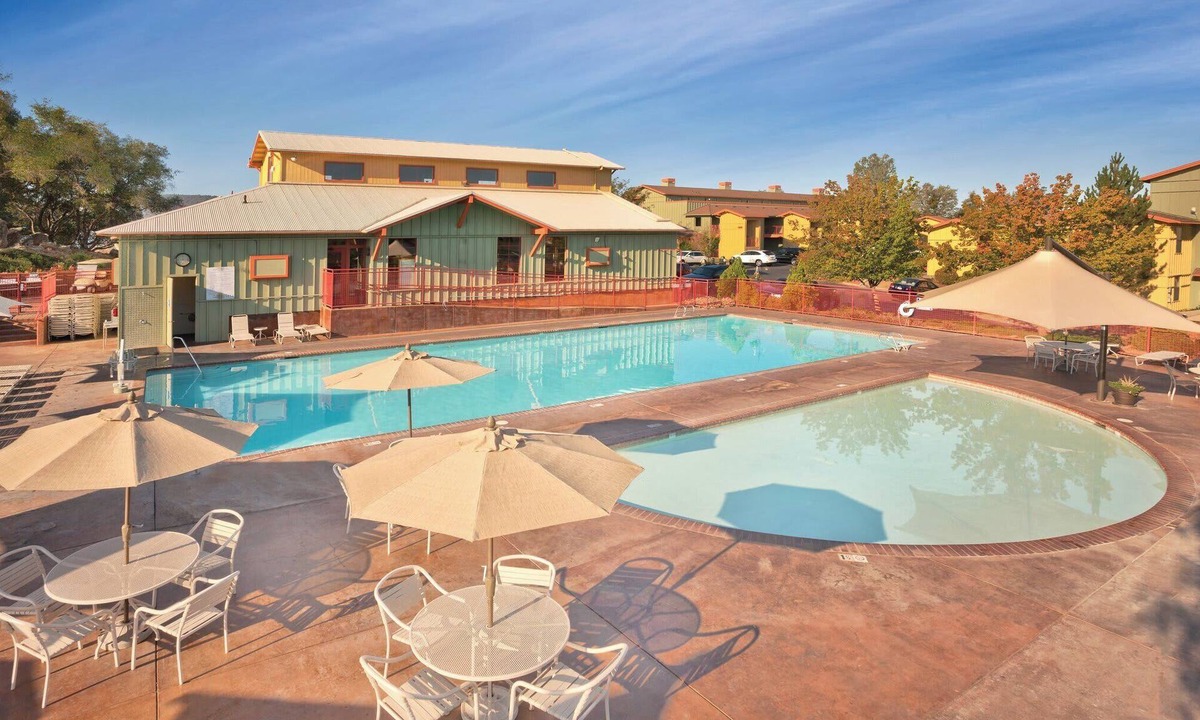 Angels Camp Condo | Angels Camp Resort | Three 2BR/2BA Suites